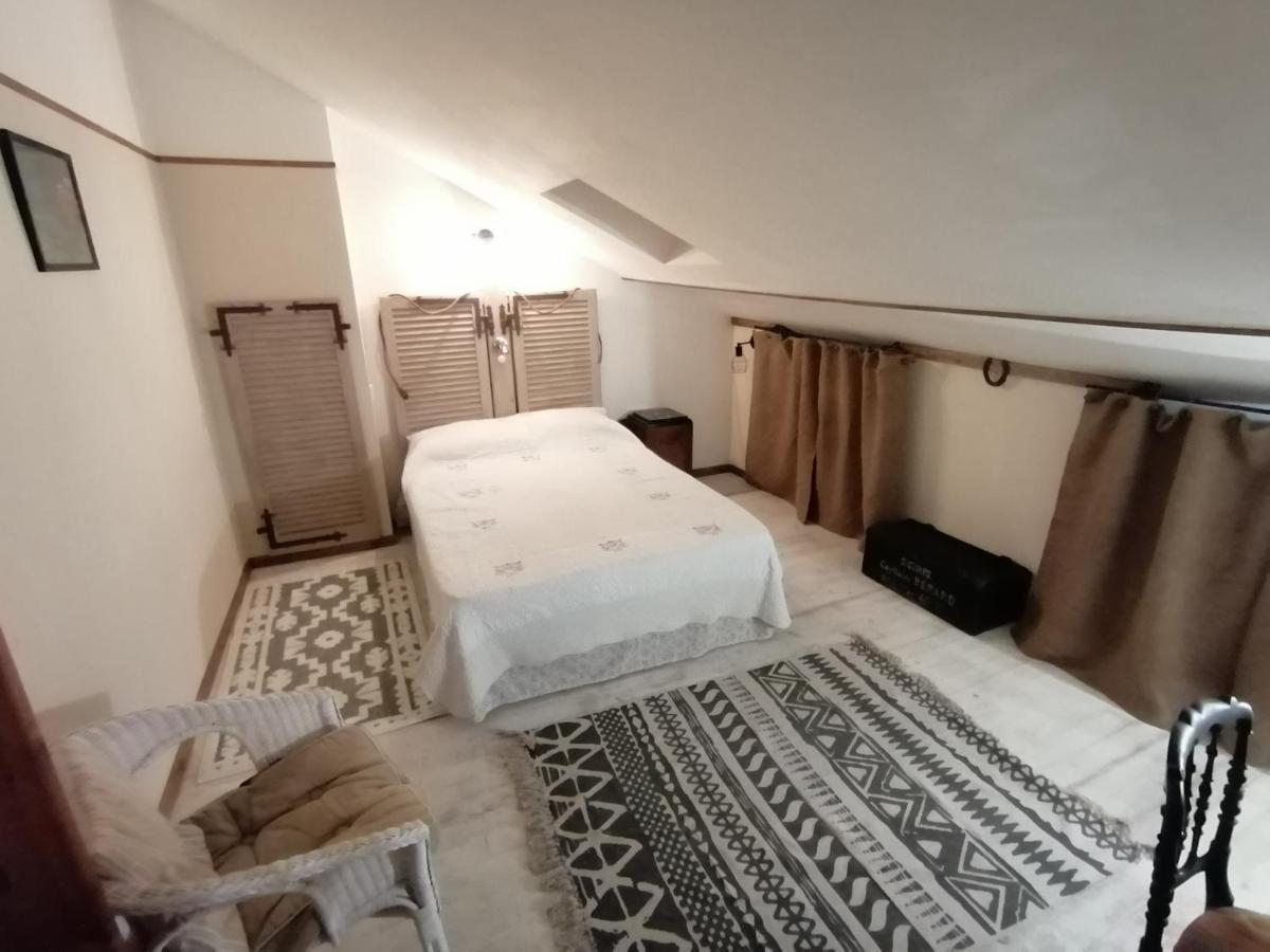 Les Ecuries Des Princesses Fontevraud L'Abbaye Bagian luar foto